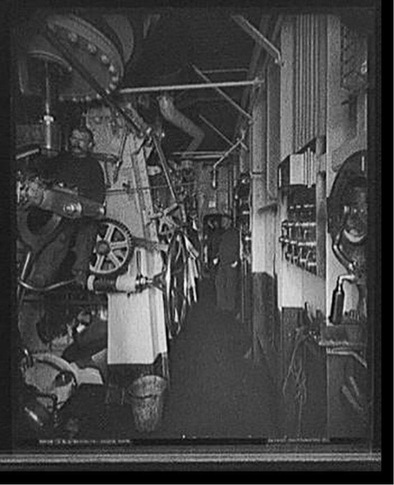 U.S.S. Brooklyn engine room, [between 1896 and 1901] — historic photograph