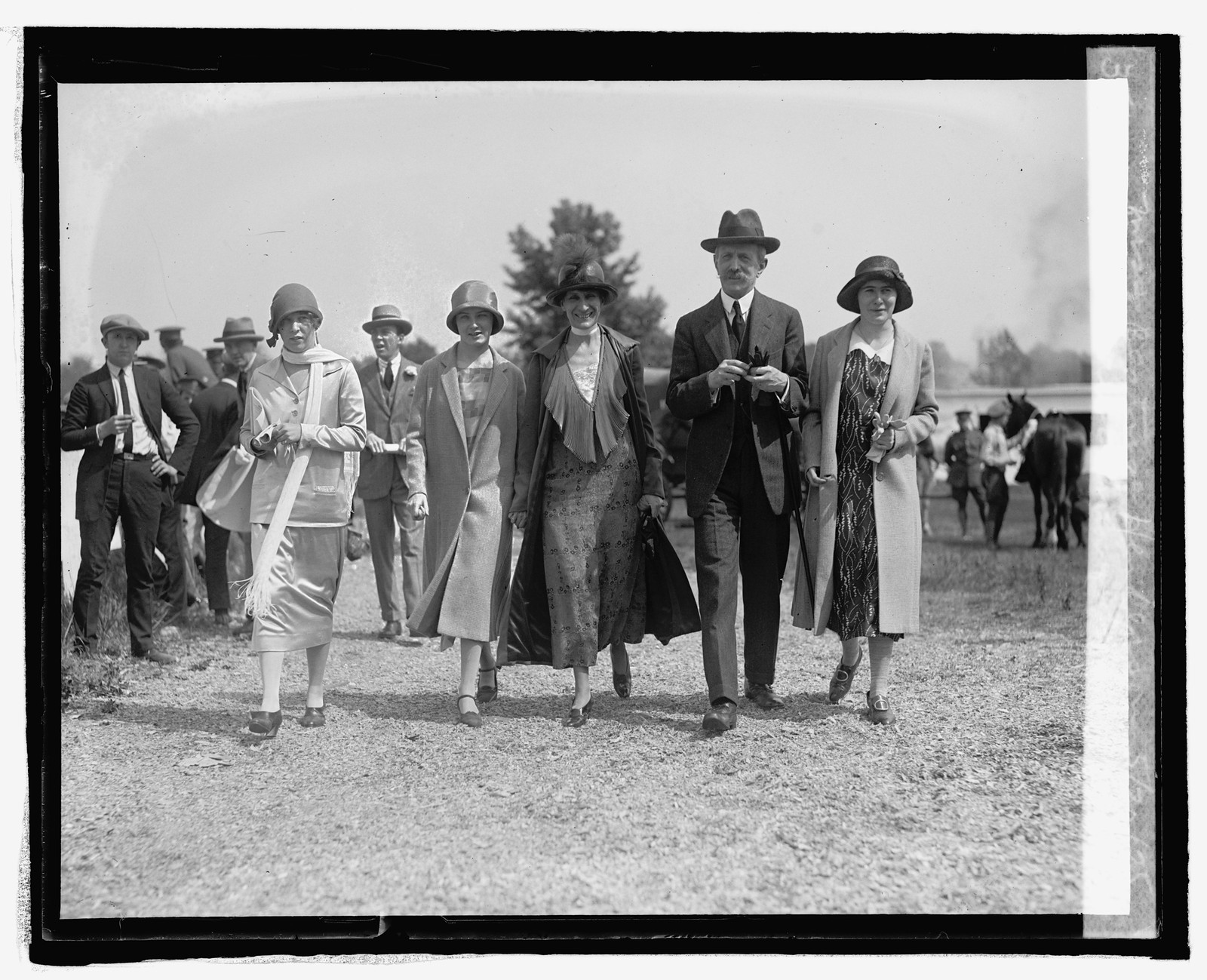 Amb. Daeschner & family and Miss Beatrise Henderson, 5/20/25, [19]25 May 20. — historic photograph