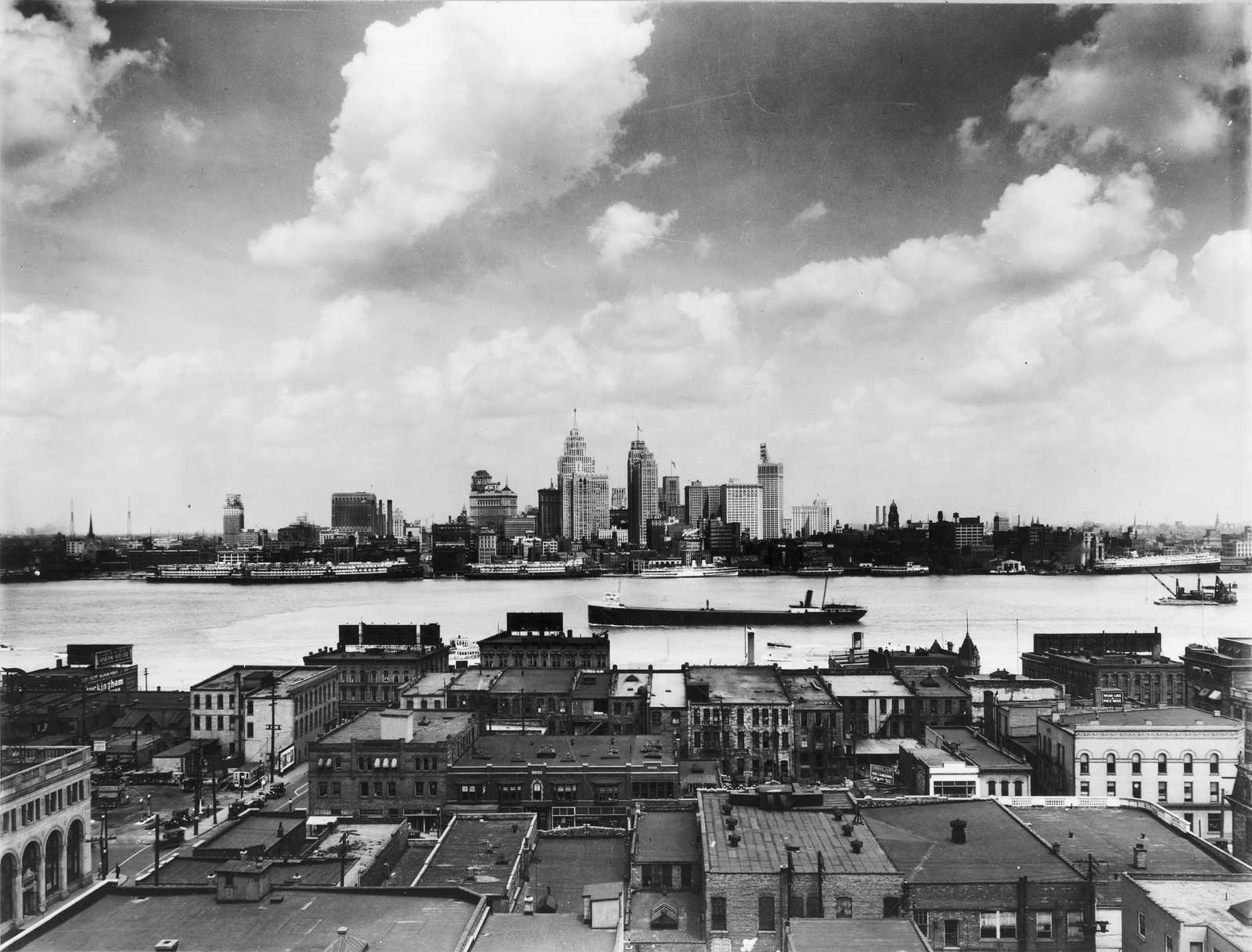 Detroit skyline, c1929. — historic photograph