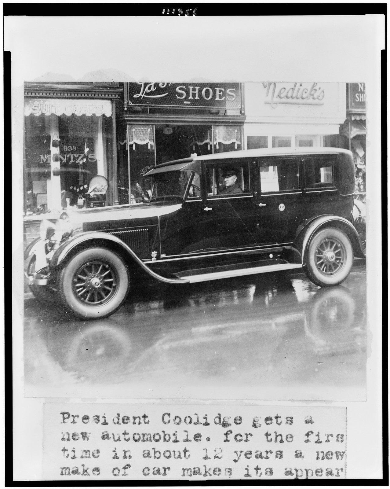 President Coolidge gets a new automobile, [1927] — historic photograph