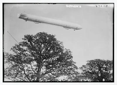 Zeppelin III in flight