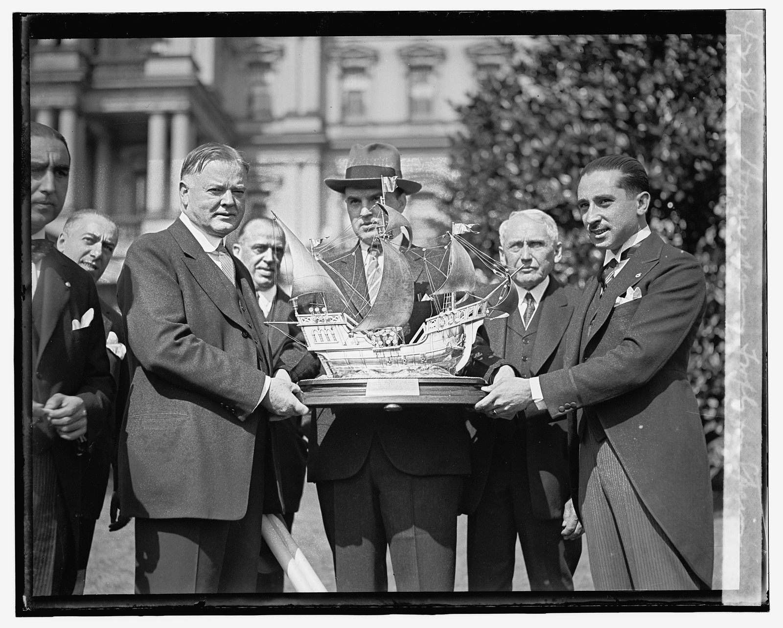 Hoover naming trophy for Spain, [1929] — historic photograph