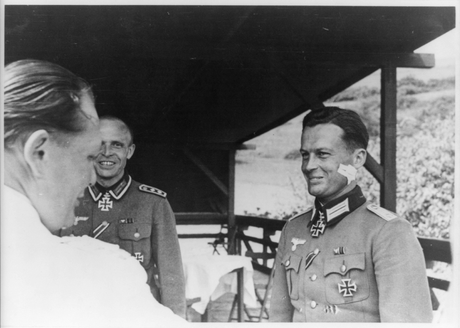 [Hermann Göring at presentation ceremonies], [1940 May 28] — historic photograph