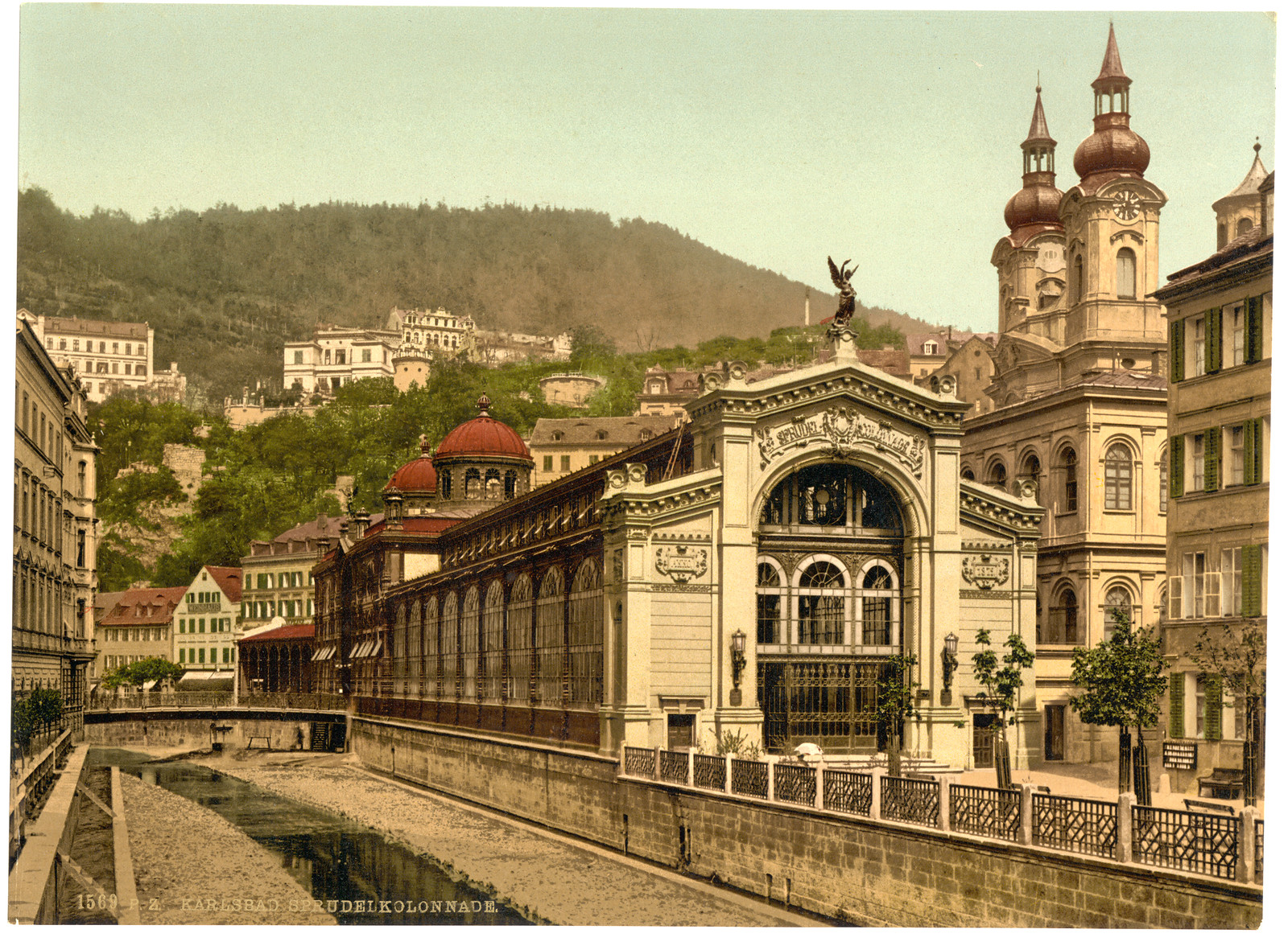 Sprudel Colonnade Carlsbad Bohemia Austro-Hungary, [between ca. 1890 and ca. 1900]. — historic print