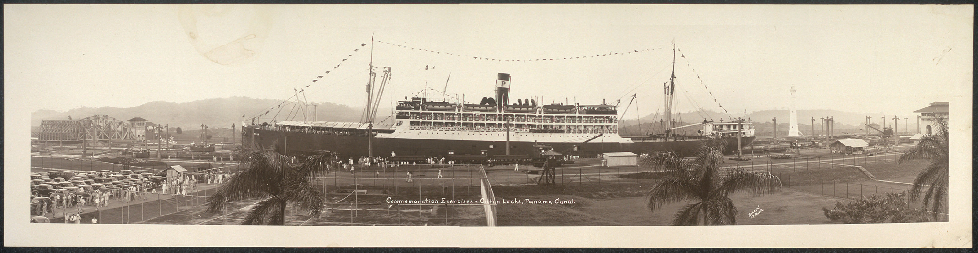 PANAMA 1939 Commemoration - Gatun Lock — historic image