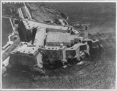 [Cuba - Morro Castle, near view]