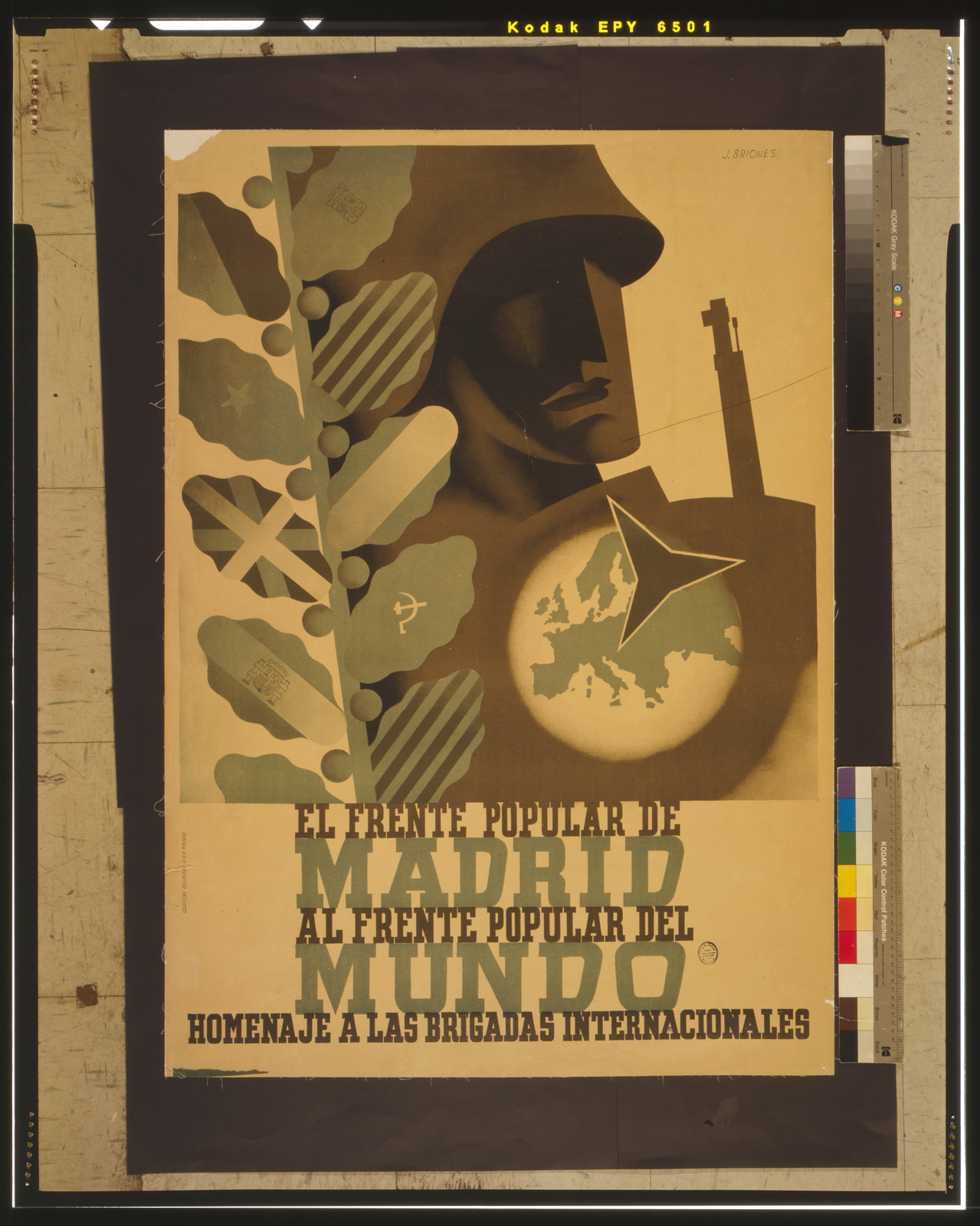 El Frente Popular de Madrid poster honoring International Brigades — vintage poster