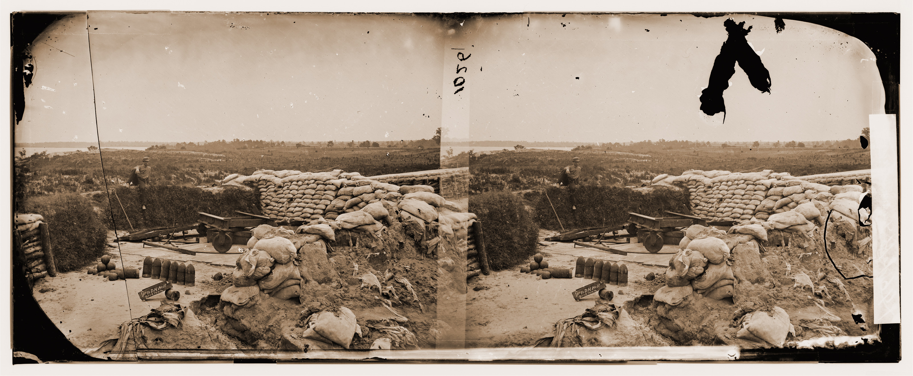 Yorktown Virginia. Confederate battery JEFF DAVIS, 1862 — historic photograph