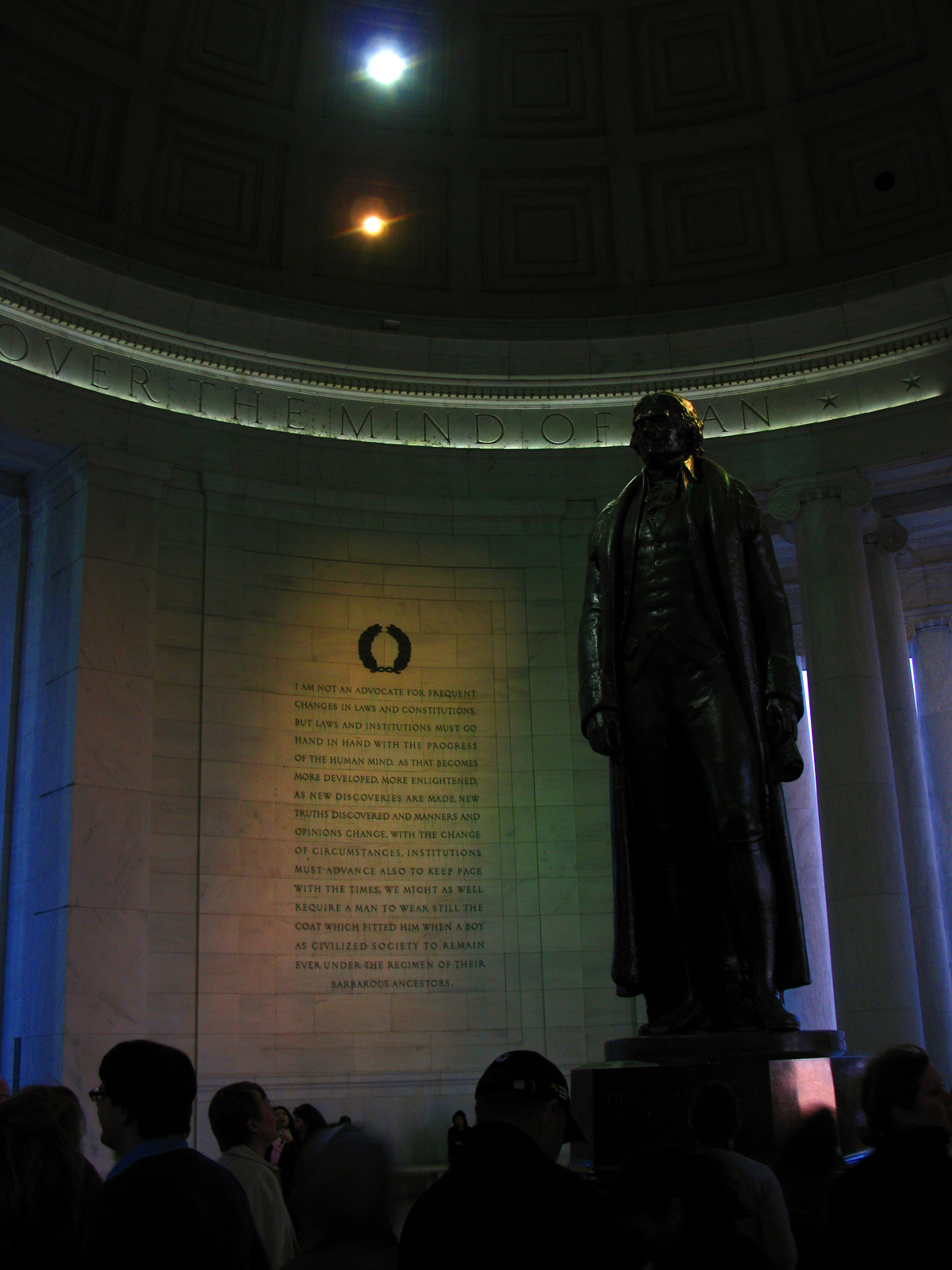 Jefferson Memorial interior with statue and inscribed quotation — historic image