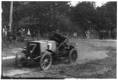 Automobile race for the Vanderbilt Cup Race