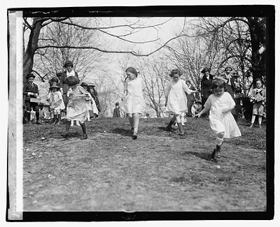 Easter egg rolling, 1921, 3/28/21
