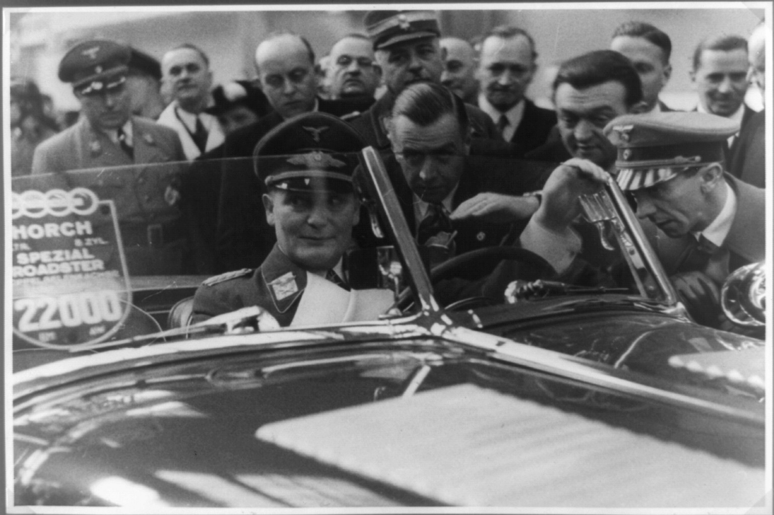 [Göring in automobile at the opening of the automobile exhibition] — historic photograph