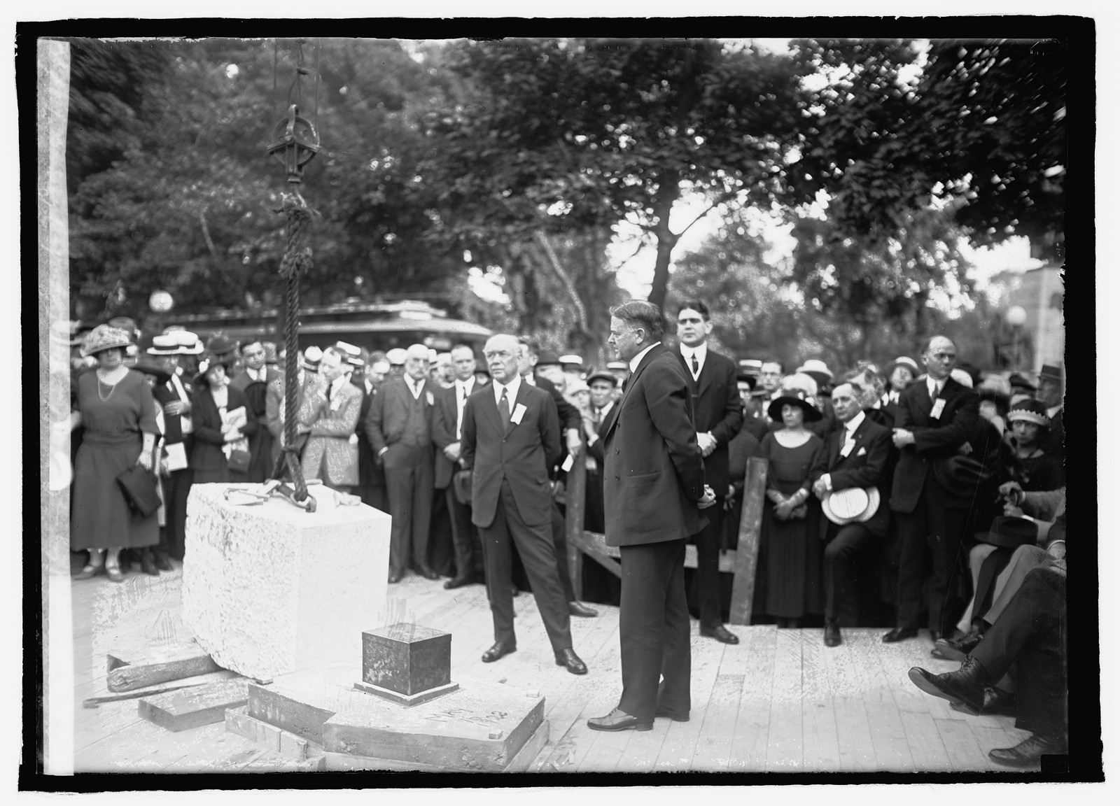 Hoover laying cornerstone, Am. Chamber of Commerce, 5/16/22, [19]22 May 16. — historic photograph