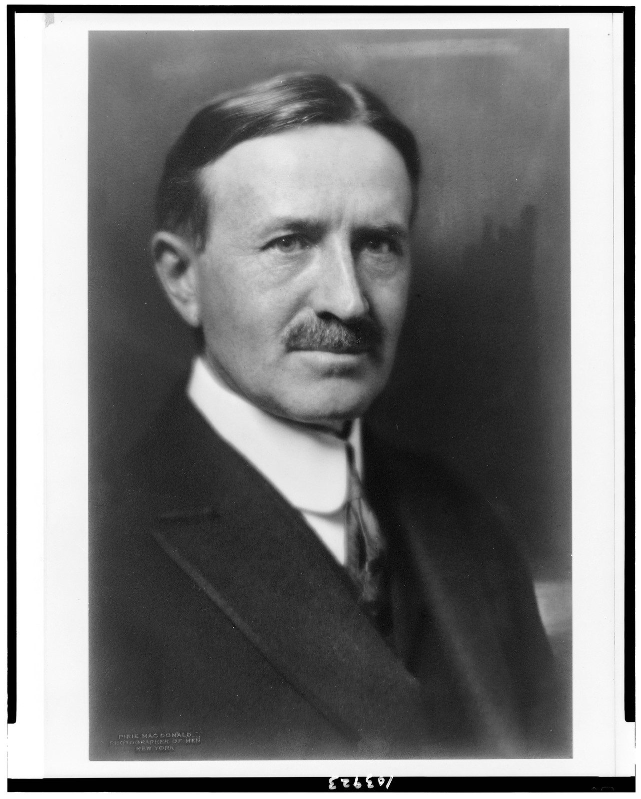 [Firestone, Harvey S. (1915), industrialist] / Pirie MacDonald, photographer of men, New York., 1915 — historic photograph