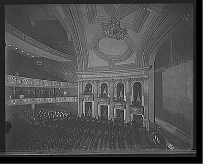 [Interior of Temple Theatre, Detroit, Mich.]