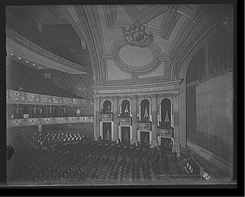 [Interior of Temple Theatre, Detroit, Mich.], [between 1900 and 1905] — historic photograph