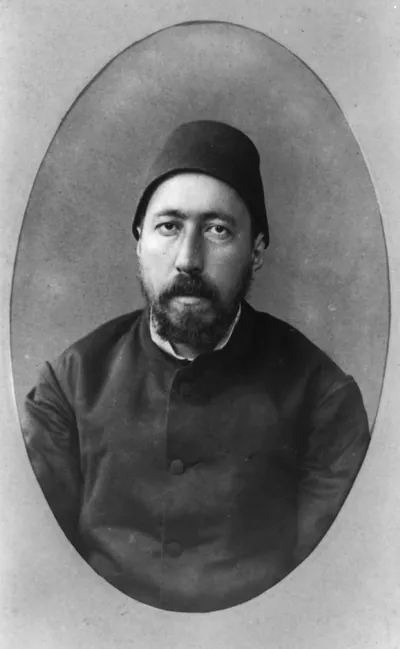 [Turkish(?) man, half-length portrait, seated, facing front, wearing a fez] / Kargopoulo.