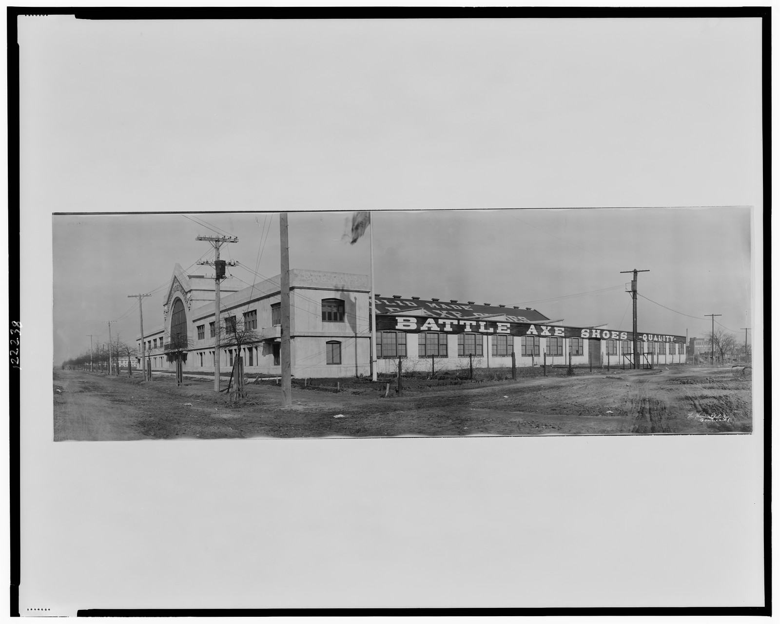Battle Axe Shoe Co., Richmond, Va., c1909. — historic photograph