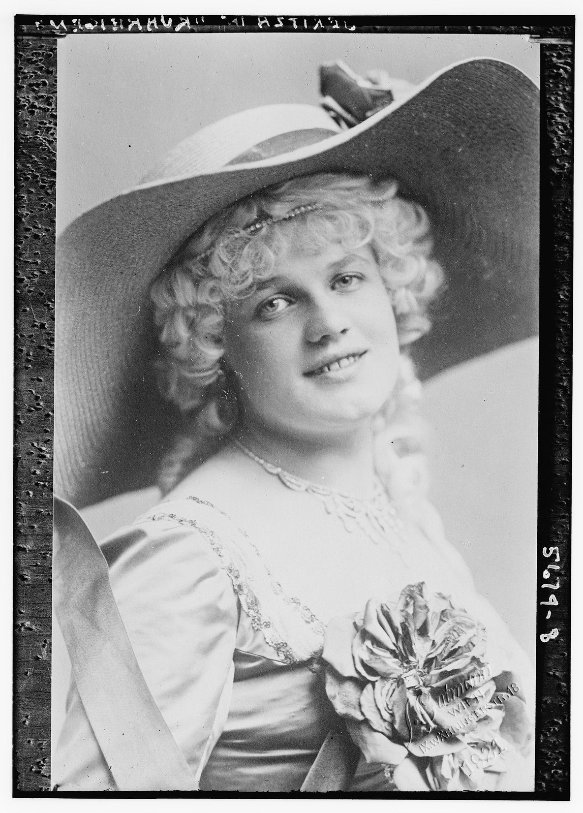 Jaritza - "Kuhrrigen", n/a — historic photograph