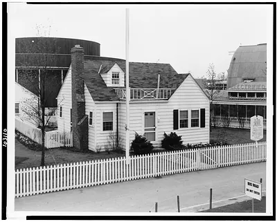 [Model house on exhibit in the home building center at the World's Fair, New York, N.Y.]