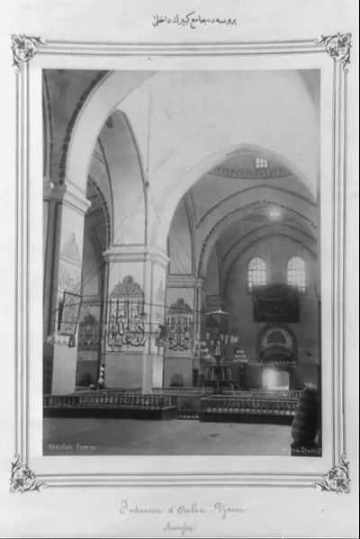 [Interior of the Kebir Cami (Great Mosque) in Bursa] / Abdullah Frères.
