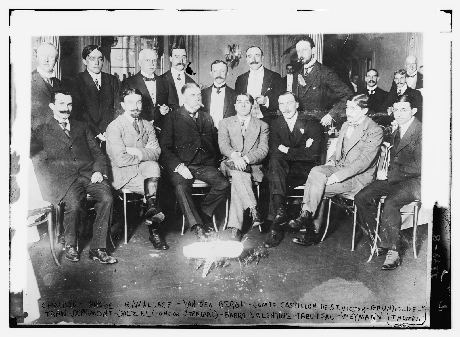 Opalard; Prade; Wallace; Van den Bergh; Comte Castillion de St. Victor; Grunholde; Thomas; Train; Beaumont; Dalziel (London Standard); Barri; Valentine; Tabuteau; Weymann, n/a — historic photograph