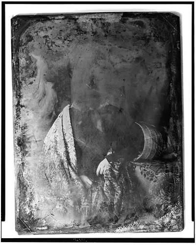 [Unidentified woman in theatrical costume]