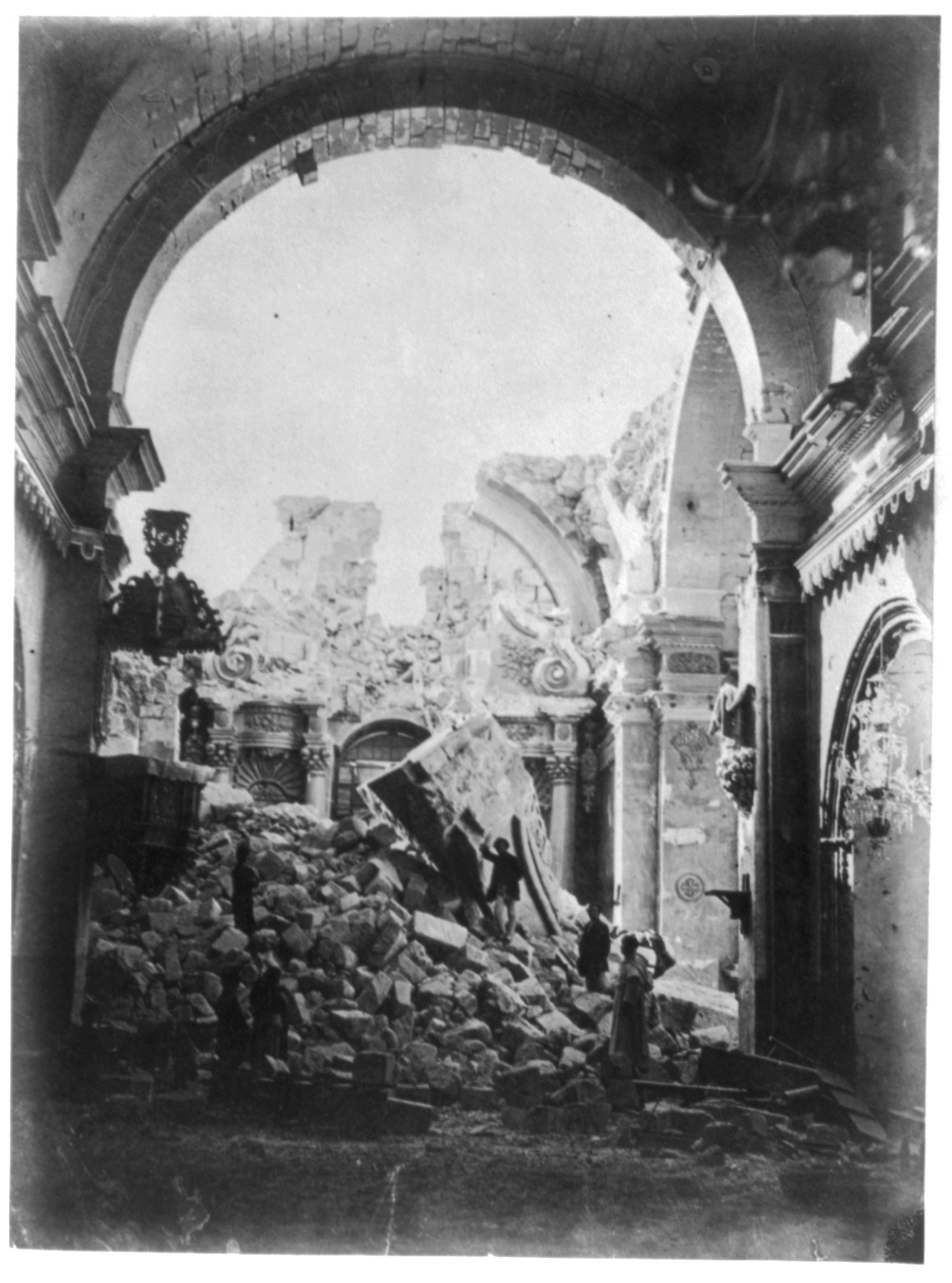 Ruins of the Church of Saint Domingo, Arequipa, 1868 — historic photograph