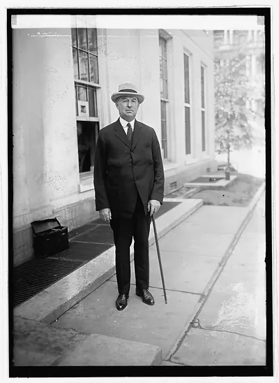Hale Holden, C.B.& Q. R.R., [9/13/23]