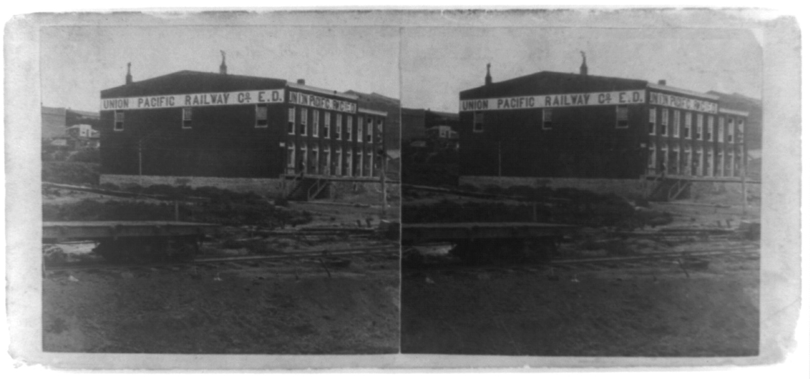 Office U. Pacific Railway Co. E. D. Wyandotte Kansas 286 miles west of St. Louis Mo., 1867 — historic photograph