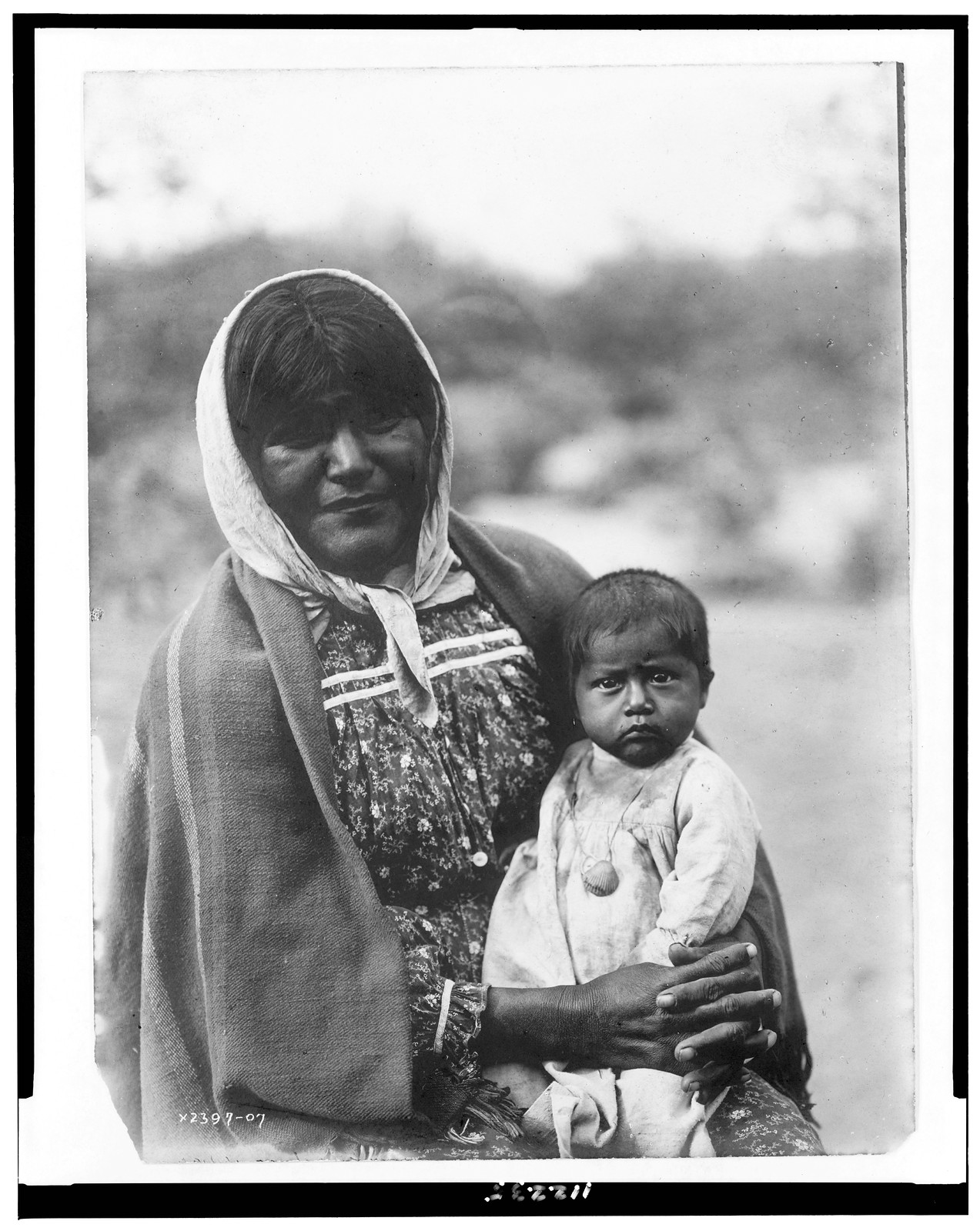 Chemehuevi mother and child, c1907. — historic photograph