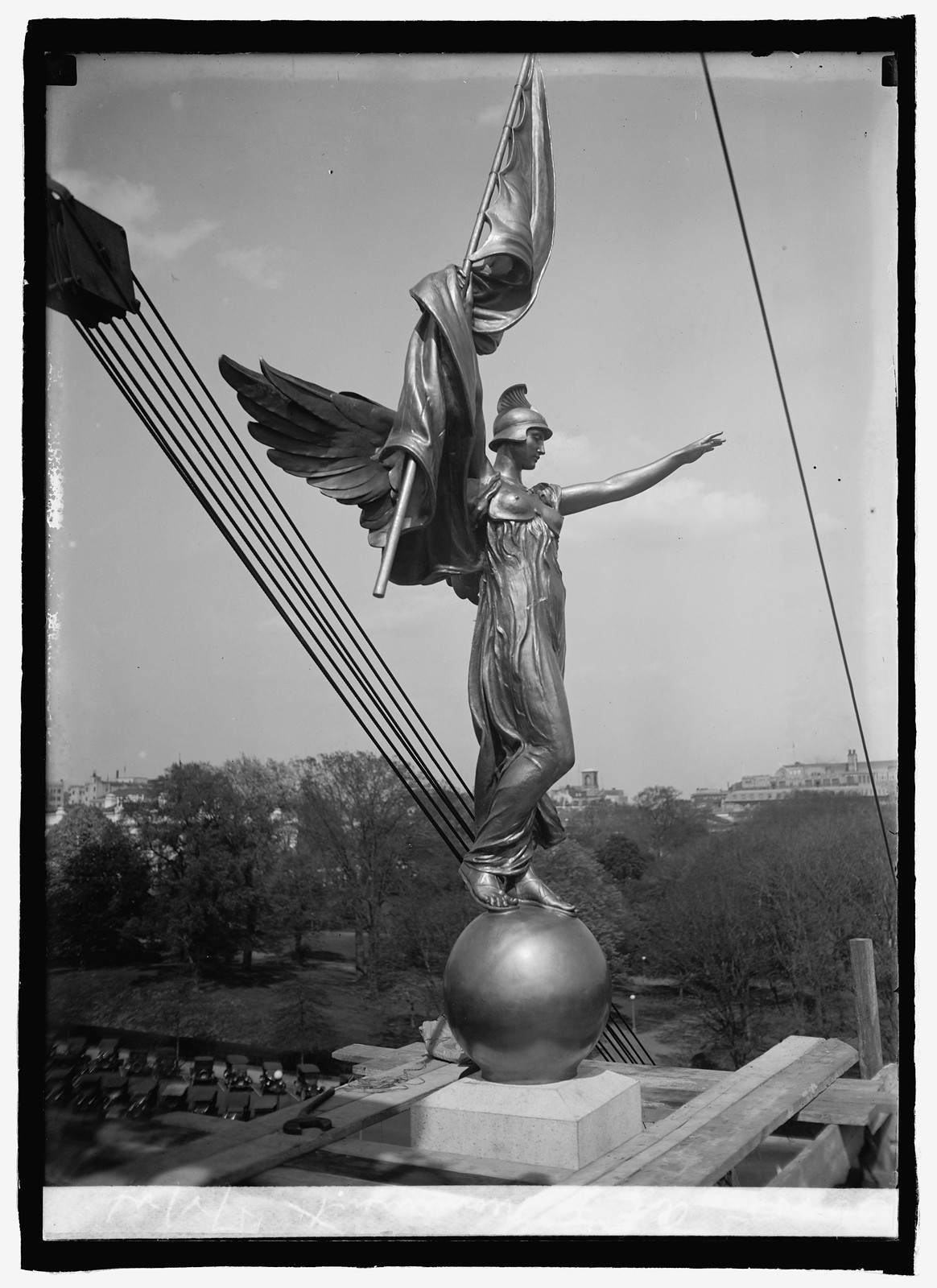 A.E.F. Monument, 5/2/24, [1924] — historic photograph