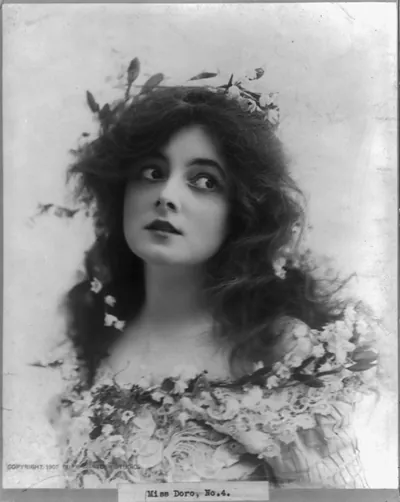 Miss Doro, no. 4