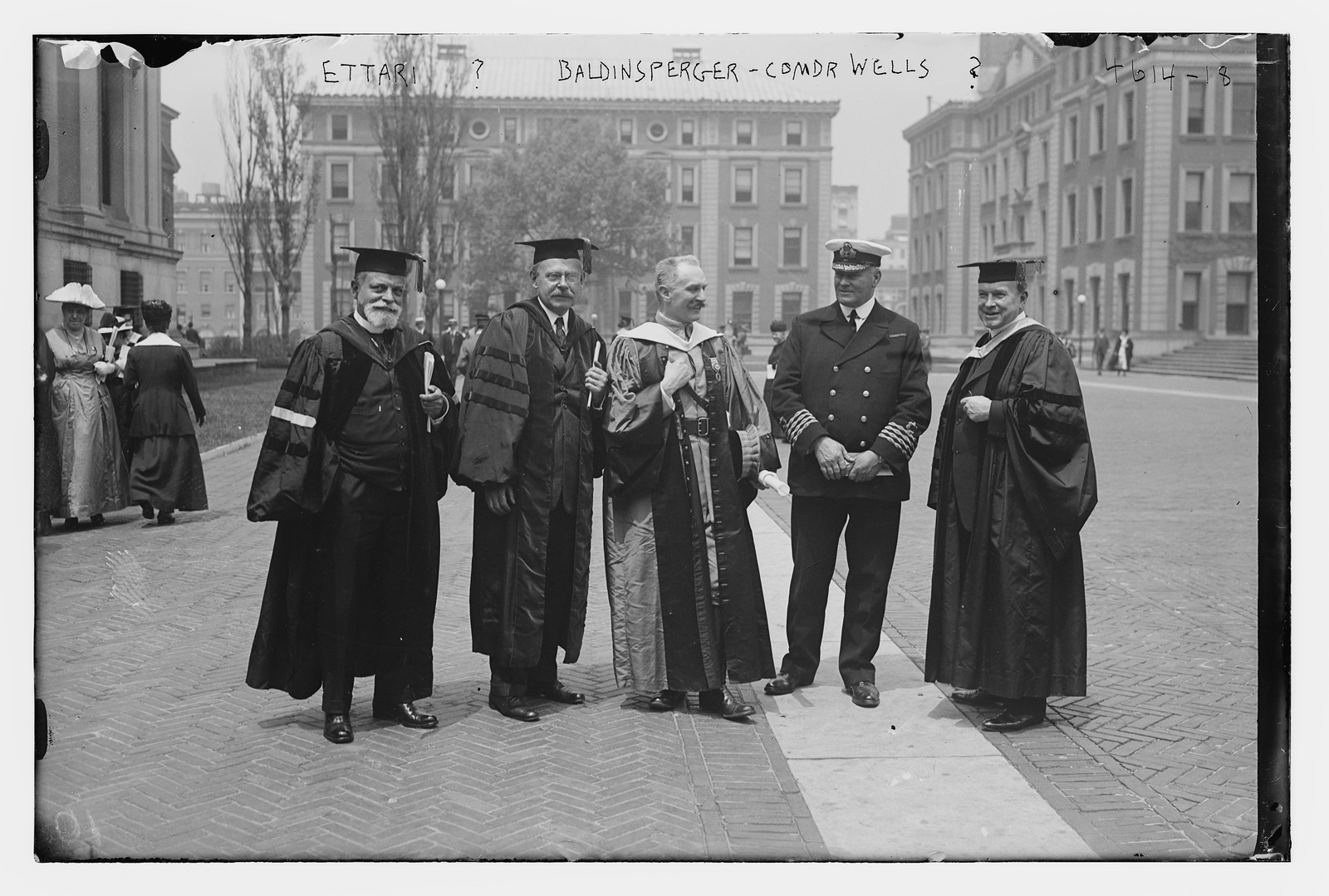 Ettari -- ? -- Baldinsperger Comdr. Wells -- ?, n/a — historic photograph