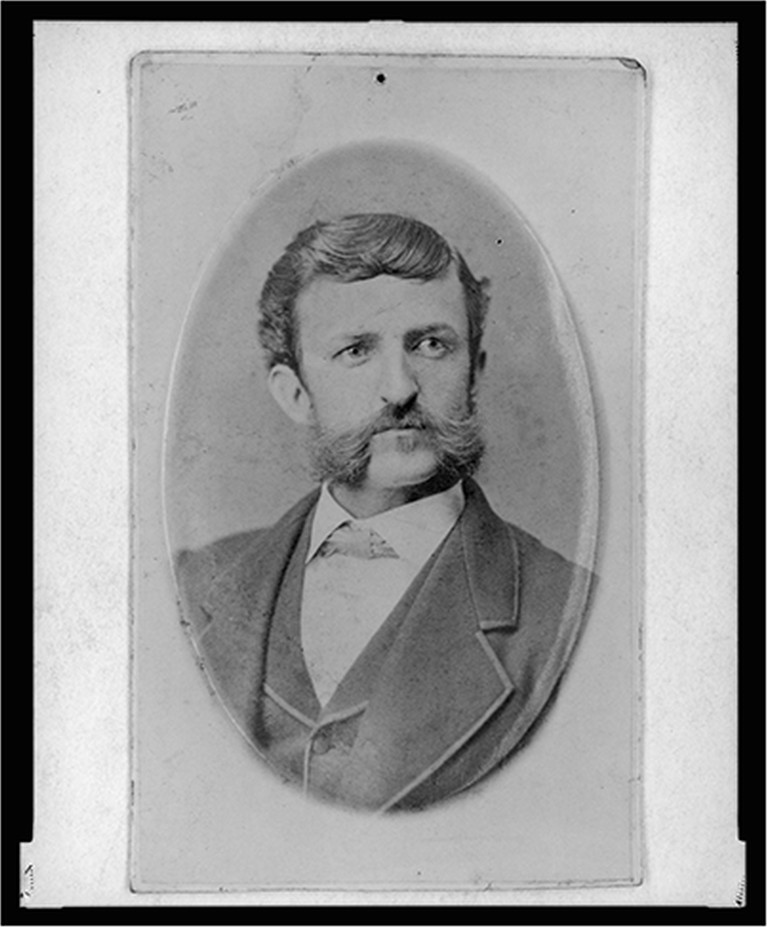 [Dr. George Huston Chapman, surgeon, head-and-shoulders portrait, facing front], New Orleans : S. Anderson's Studio, [between 1875 and 1890] — historic photograph
