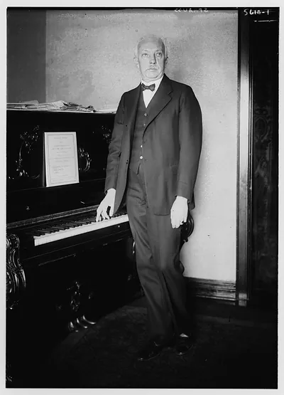 Strauss