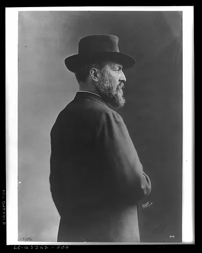 [President James A. Garfield, half-length portrait, standing, right profile] / Sarony, N.Y.