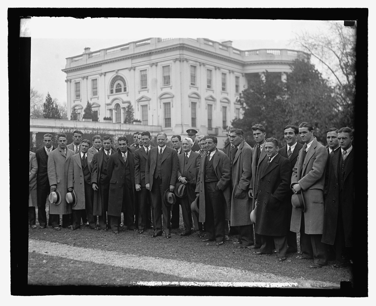 Hoover & Duquesne Univ. of Pittsburgh football team, 11/8/29, [19]29 November 8. — historic photograph