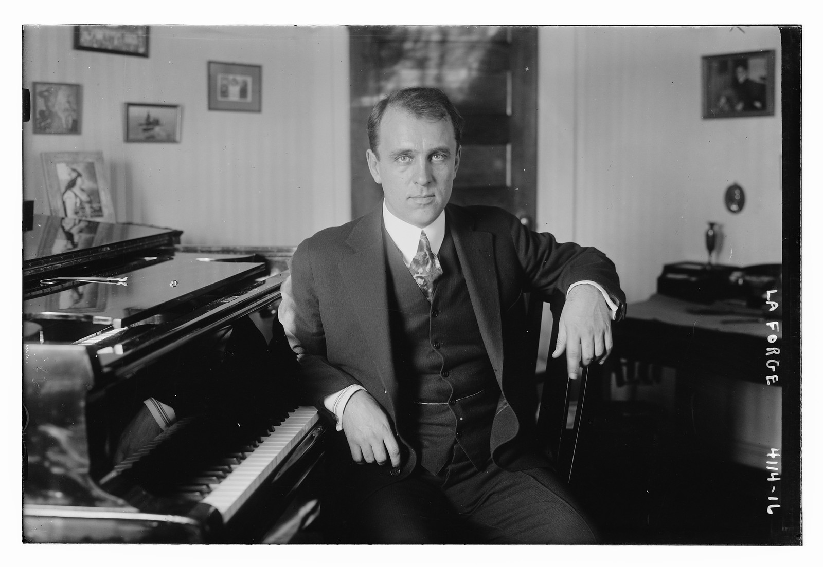 La Forge, n/a — historic photograph