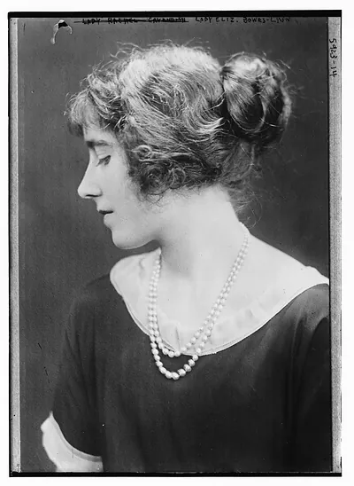 Lady Eliz. Boews - Lyon