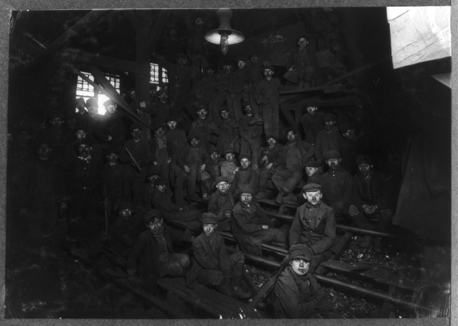 Noon hour in the Ewen Breaker, Pennsylvania Coal Co. Location: South Pittston, Pennsylvania., 1911 January. — historic photograph