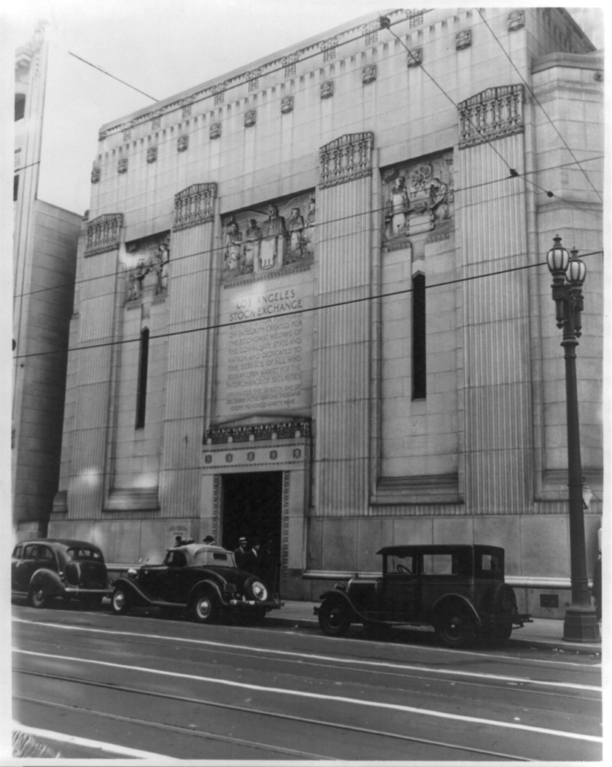 Los Angeles Stock Exchange home office, 639 So. Spring St., 1937 Nov. 17. — historic photograph