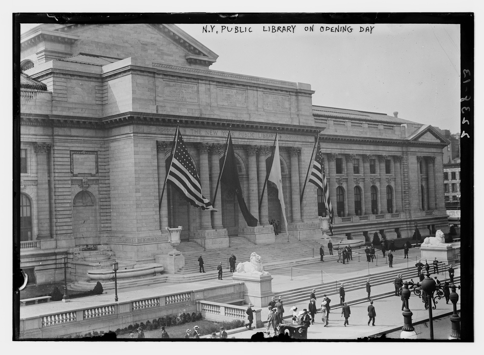 N.Y. Public Library on opening day, n/a — historic photograph