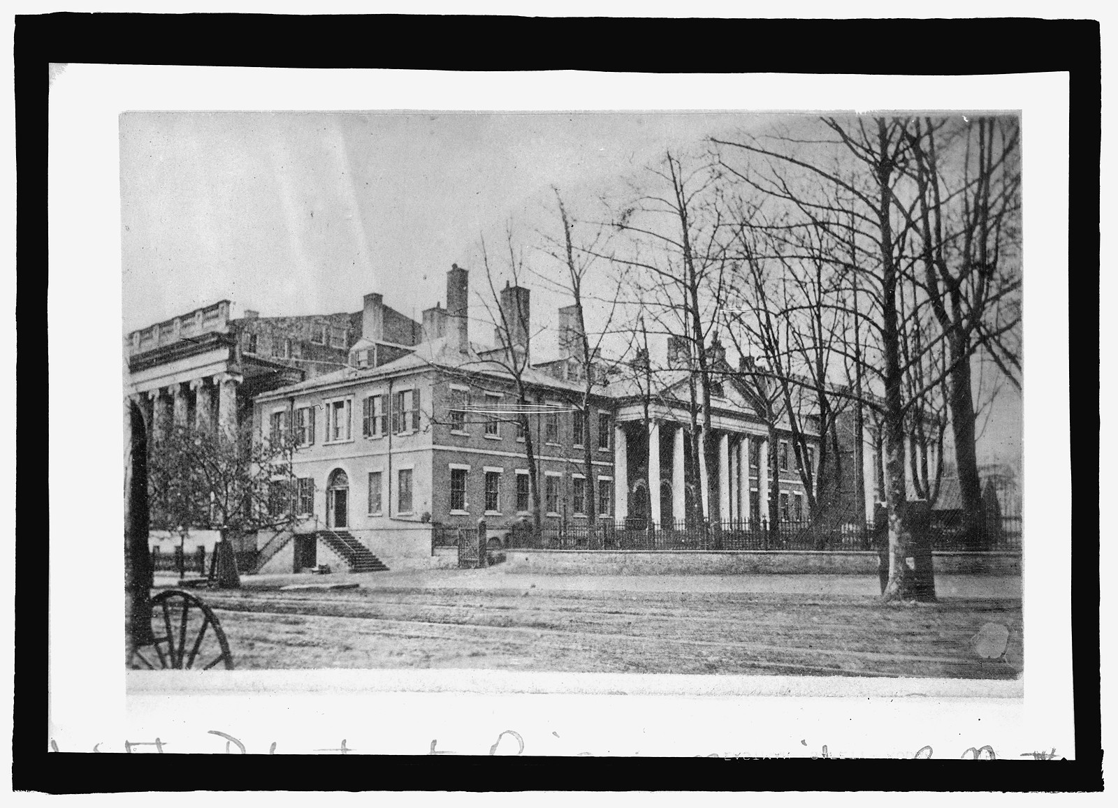 Treasury Bldg.?, Wash., D.C., [between 1909 and 1940] — historic photograph
