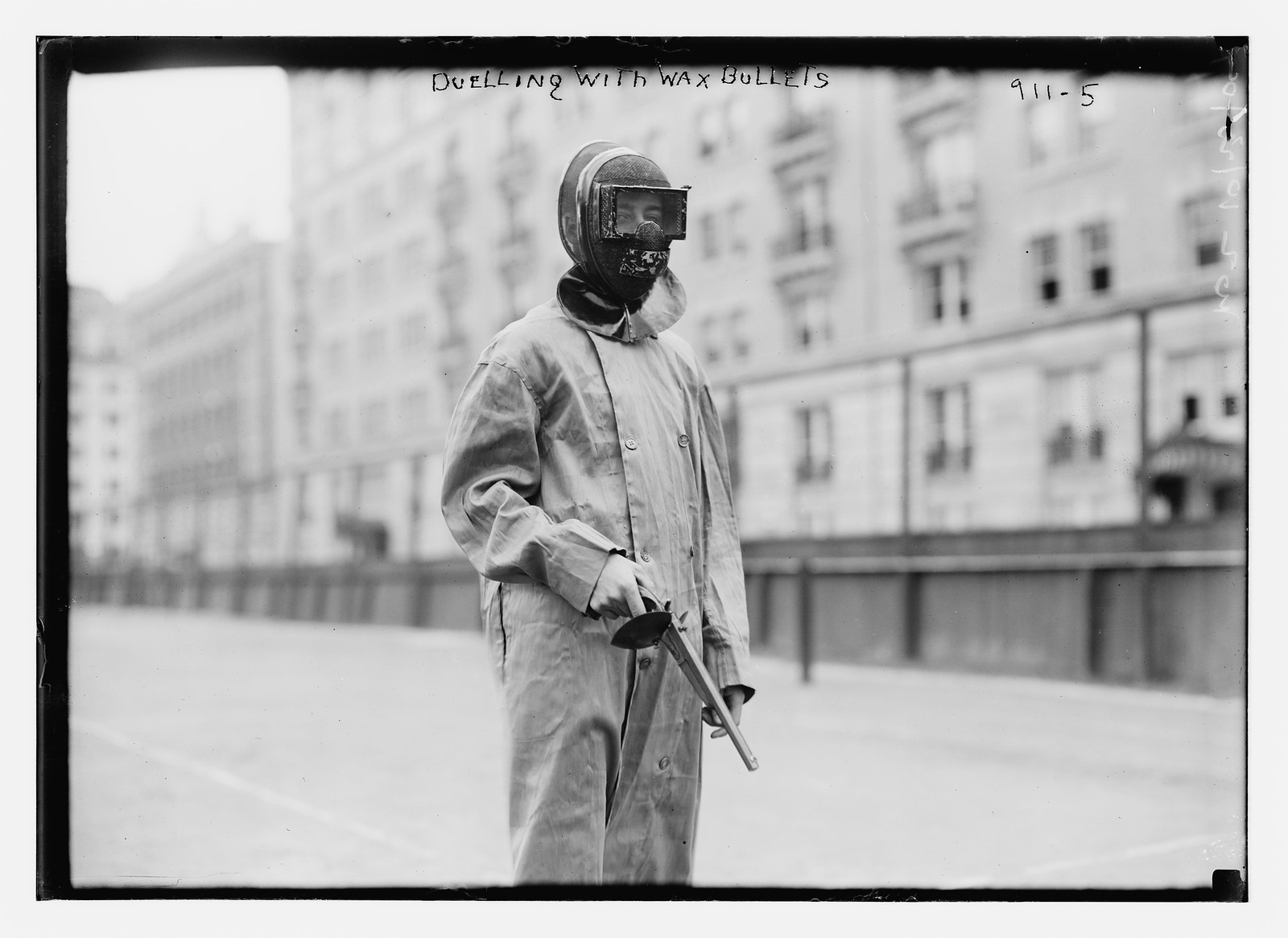 Dueller, in uniform, using wax bullets, New York, 10/23/09. — historic photograph