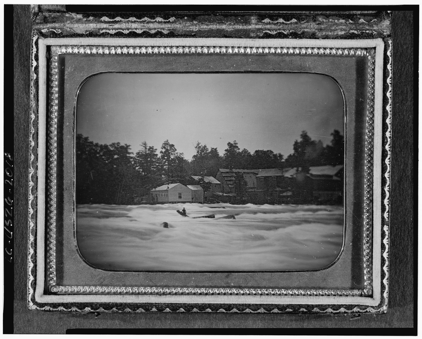 [Joseph Avery stranded on rocks in the Niagara River], [1853 July] — historic photograph