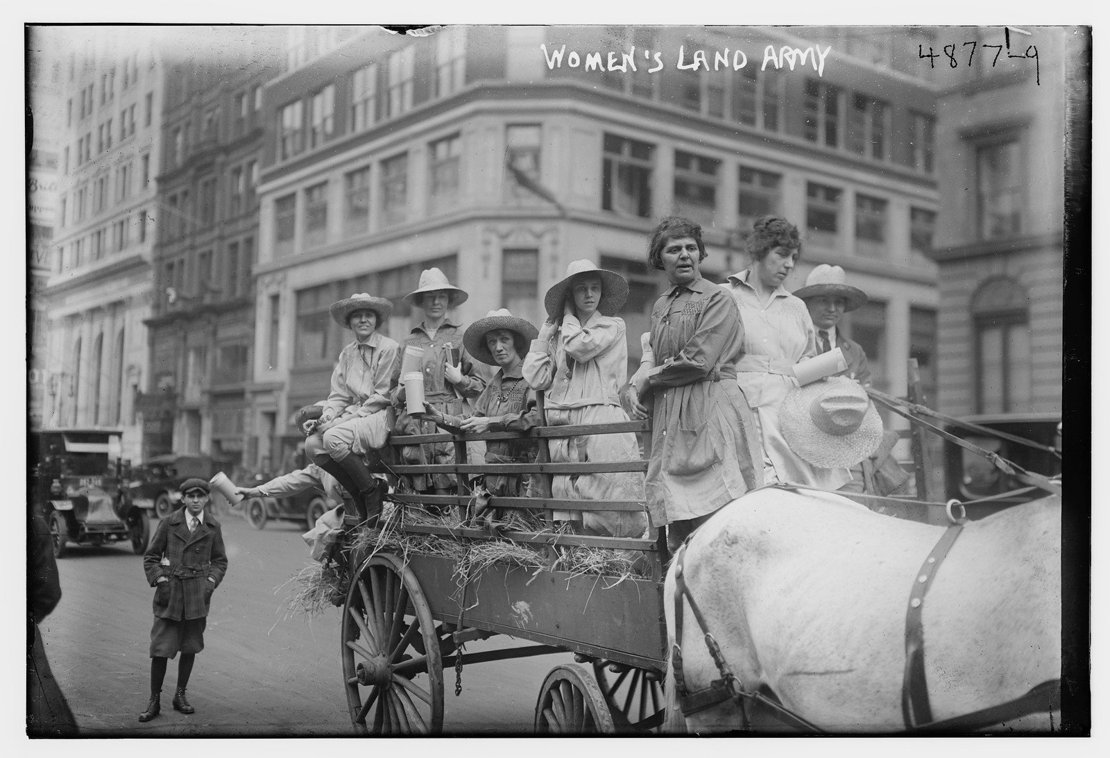 Women's Land Army, n/a — historic photograph