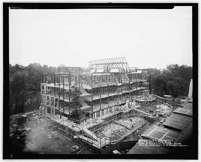 Georgetown University, [Washington, D.C.], White Gravenor bldg., Oct. 18, 1932 [Construc