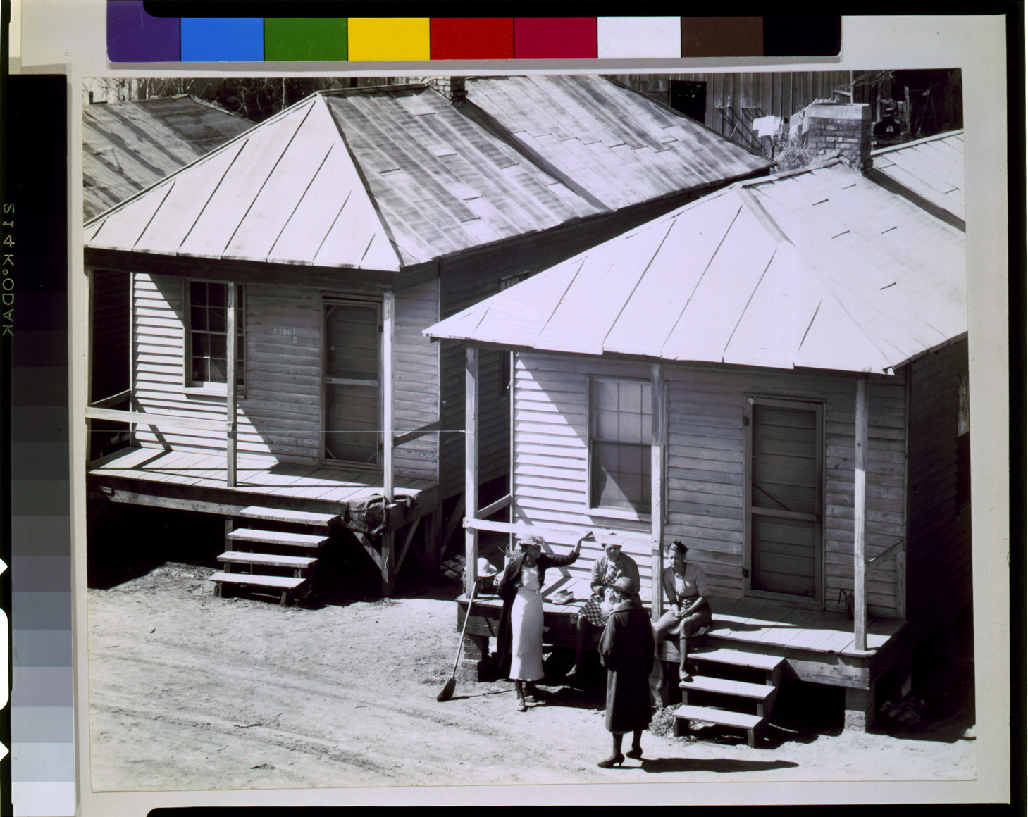 Negro quarter-houses and people, Vicksburg, Mississippi, 1936, 1936 — historic photograph
