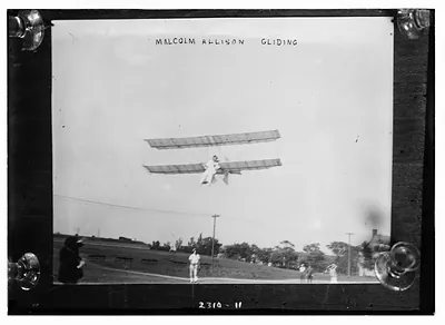 Malcolm Allison - Gliding